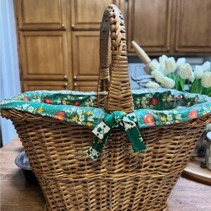 Wicker Basket with Green Floral Lining